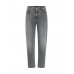 Marccain Sports - BS 8225 D08 - Jeans FEURA in Feminine Fit 